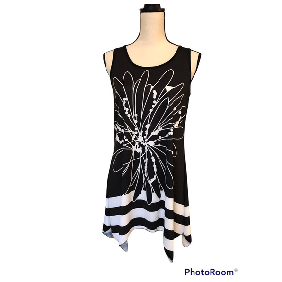 Fleur de Lis Tunic Top, Size Small - Picture 1 of 5